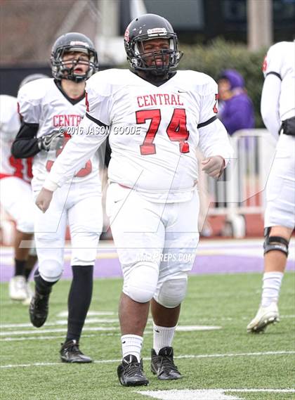 Thumbnail 3 in Memphis East vs. Knoxville Central  (TSSAA Division I Class 4A Final) photogallery.