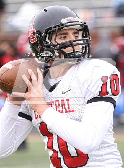Thumbnail 3 in Memphis East vs. Knoxville Central  (TSSAA Division I Class 4A Final) photogallery.