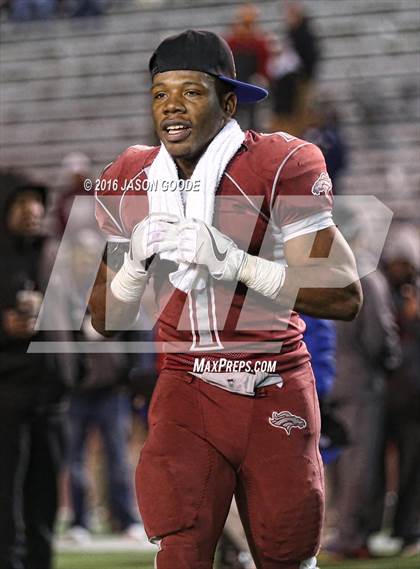 Thumbnail 3 in Memphis East vs. Knoxville Central  (TSSAA Division I Class 4A Final) photogallery.