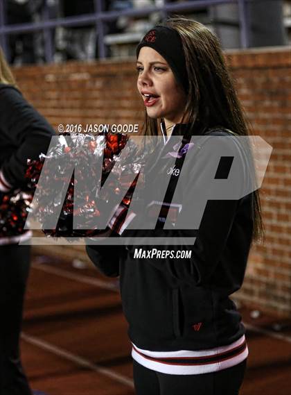 Thumbnail 3 in Memphis East vs. Knoxville Central  (TSSAA Division I Class 4A Final) photogallery.