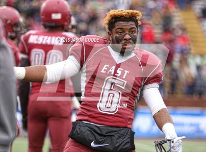 Thumbnail 1 in Memphis East vs. Knoxville Central  (TSSAA Division I Class 4A Final) photogallery.