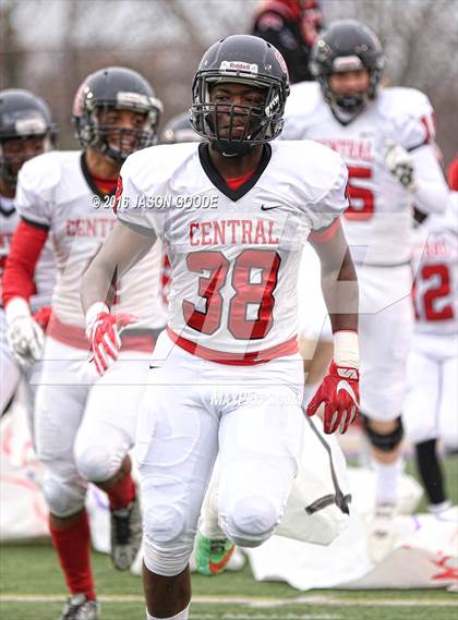 Thumbnail 3 in Memphis East vs. Knoxville Central  (TSSAA Division I Class 4A Final) photogallery.