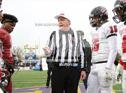 Thumbnail 3 in Memphis East vs. Knoxville Central  (TSSAA Division I Class 4A Final) photogallery.