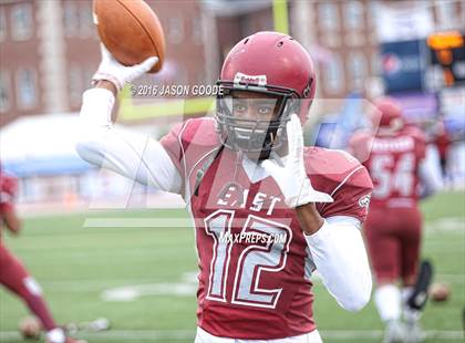 Thumbnail 1 in Memphis East vs. Knoxville Central  (TSSAA Division I Class 4A Final) photogallery.