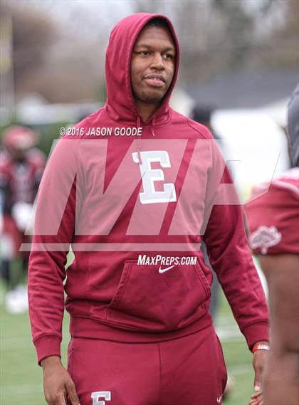 Thumbnail 2 in Memphis East vs. Knoxville Central  (TSSAA Division I Class 4A Final) photogallery.