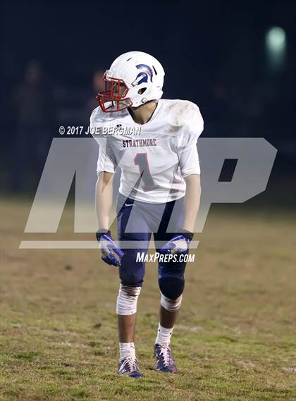 Thumbnail 3 in Strathmore vs. Hilmar (CIF D6 2A Play-in Game) photogallery.