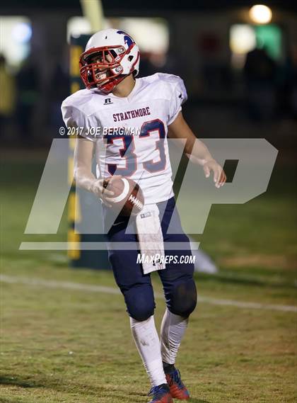 Thumbnail 3 in Strathmore vs. Hilmar (CIF D6 2A Play-in Game) photogallery.