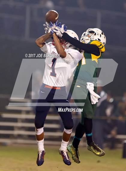 Thumbnail 3 in Strathmore vs. Hilmar (CIF D6 2A Play-in Game) photogallery.