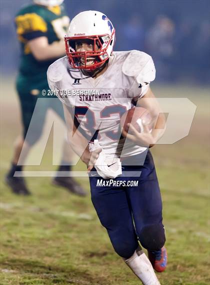 Thumbnail 3 in Strathmore vs. Hilmar (CIF D6 2A Play-in Game) photogallery.