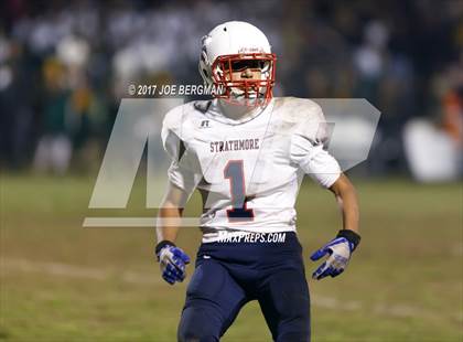 Thumbnail 2 in Strathmore vs. Hilmar (CIF D6 2A Play-in Game) photogallery.