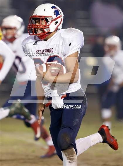 Thumbnail 3 in Strathmore vs. Hilmar (CIF D6 2A Play-in Game) photogallery.