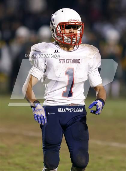 Thumbnail 3 in Strathmore vs. Hilmar (CIF D6 2A Play-in Game) photogallery.