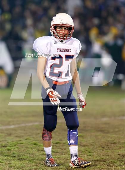 Thumbnail 1 in Strathmore vs. Hilmar (CIF D6 2A Play-in Game) photogallery.