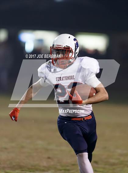 Thumbnail 1 in Strathmore vs. Hilmar (CIF D6 2A Play-in Game) photogallery.