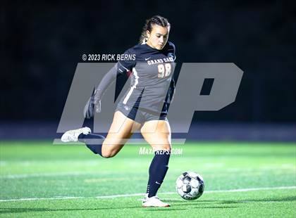 Thumbnail 2 in Grand Oaks vs The Woodlands photogallery.