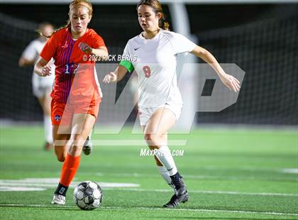 Thumbnail 3 in Grand Oaks vs The Woodlands photogallery.