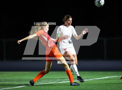Thumbnail 3 in Grand Oaks vs The Woodlands photogallery.