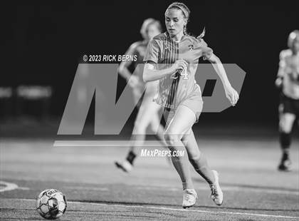 Thumbnail 3 in Grand Oaks vs The Woodlands photogallery.