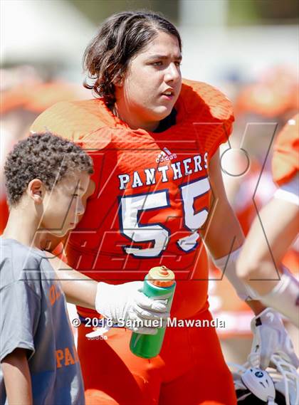 Thumbnail 1 in Brentwood School vs Polytechnic photogallery.