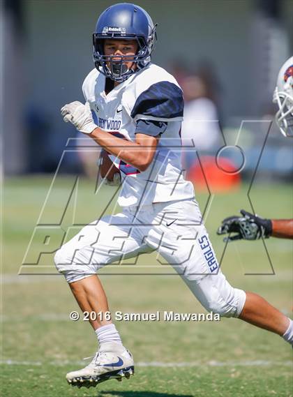Thumbnail 3 in Brentwood School vs Polytechnic photogallery.