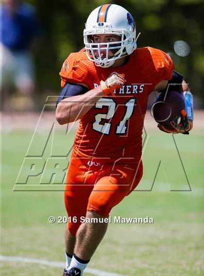 Thumbnail 2 in Brentwood School vs Polytechnic photogallery.