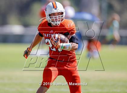 Thumbnail 1 in Brentwood School vs Polytechnic photogallery.