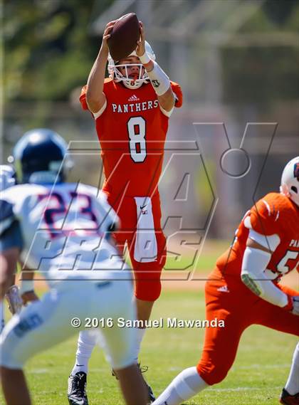 Thumbnail 1 in Brentwood School vs Polytechnic photogallery.