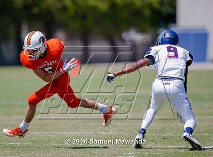 Thumbnail 1 in Brentwood School vs Polytechnic photogallery.