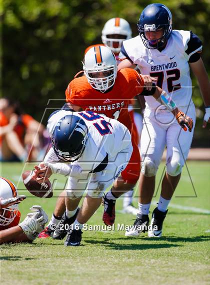Thumbnail 3 in Brentwood School vs Polytechnic photogallery.