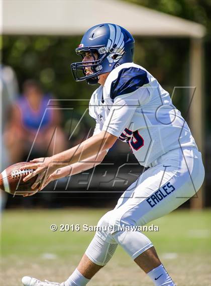 Thumbnail 2 in Brentwood School vs Polytechnic photogallery.