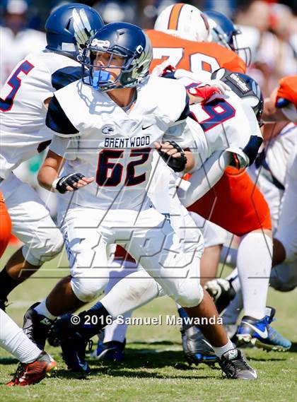 Thumbnail 2 in Brentwood School vs Polytechnic photogallery.