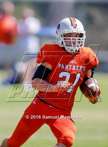 Thumbnail 2 in Brentwood School vs Polytechnic photogallery.