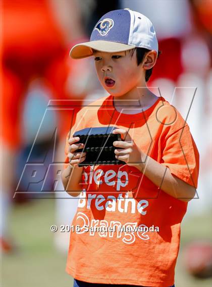 Thumbnail 1 in Brentwood School vs Polytechnic photogallery.
