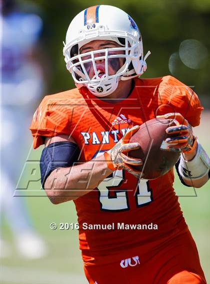 Thumbnail 1 in Brentwood School vs Polytechnic photogallery.