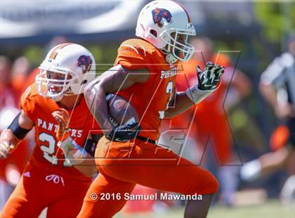 Thumbnail 3 in Brentwood School vs Polytechnic photogallery.