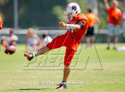 Thumbnail 3 in Brentwood School vs Polytechnic photogallery.