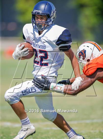 Thumbnail 1 in Brentwood School vs Polytechnic photogallery.
