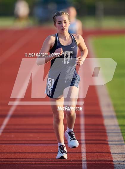 Thumbnail 1 in Lake Houston Conquerors Invitational (3200M) photogallery.