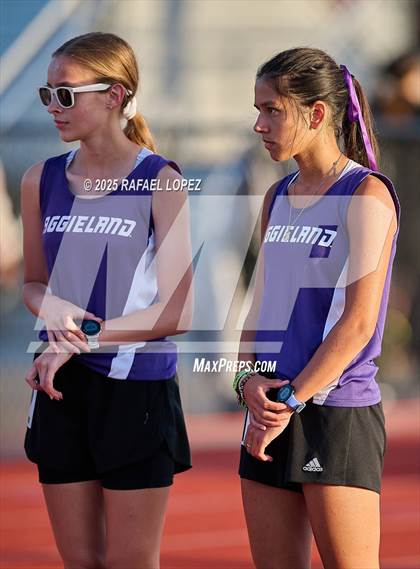 Thumbnail 1 in Lake Houston Conquerors Invitational (3200M) photogallery.