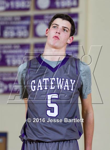 Thumbnail 2 in Gateway Christian vs. Monte Del Sol Charter photogallery.