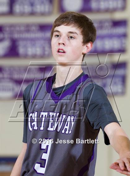 Thumbnail 2 in Gateway Christian vs. Monte Del Sol Charter photogallery.