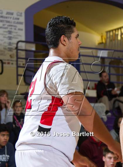 Thumbnail 3 in Gateway Christian vs. Monte Del Sol Charter photogallery.