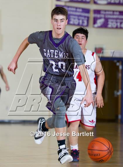 Thumbnail 1 in Gateway Christian vs. Monte Del Sol Charter photogallery.