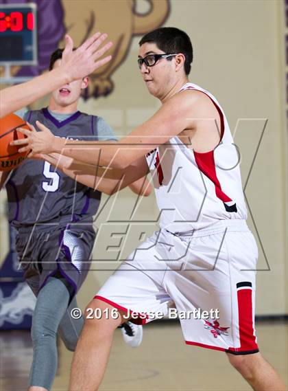 Thumbnail 2 in Gateway Christian vs. Monte Del Sol Charter photogallery.