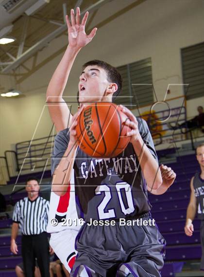 Thumbnail 3 in Gateway Christian vs. Monte Del Sol Charter photogallery.