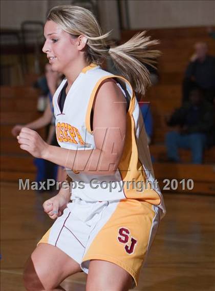 Thumbnail 2 in St. Joseph @ Darien photogallery.