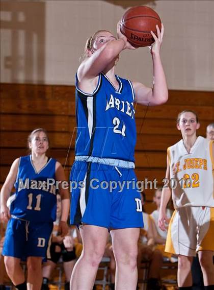 Thumbnail 1 in St. Joseph @ Darien photogallery.