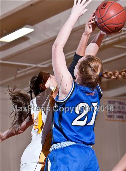 Thumbnail 3 in St. Joseph @ Darien photogallery.