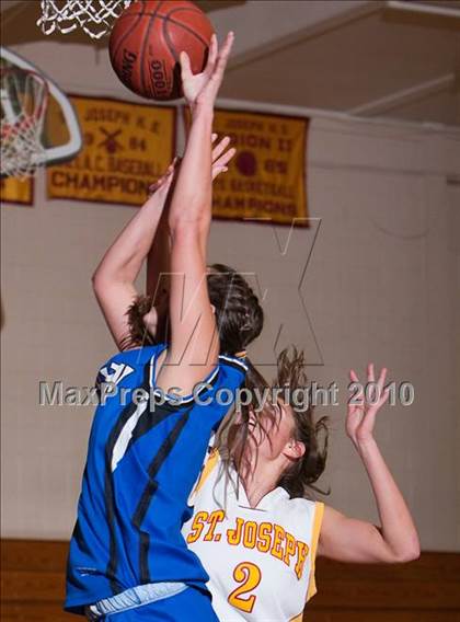 Thumbnail 1 in St. Joseph @ Darien photogallery.