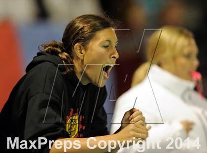 Thumbnail 1 in Palm Desert vs. Yorba Linda (CIF SS D6 Final) photogallery.